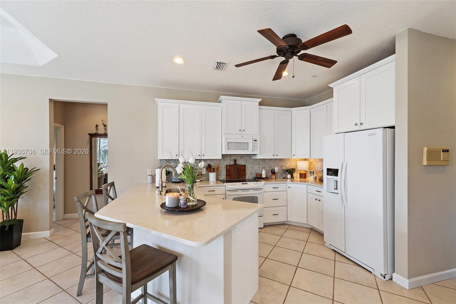 DOUBLE TREE - Residential