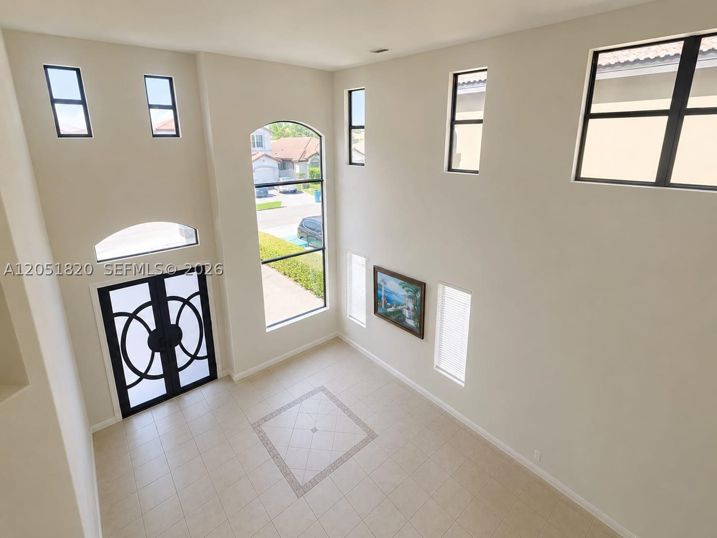 A B AT TAMIAMI TRAIL PHAS - Residential Lease