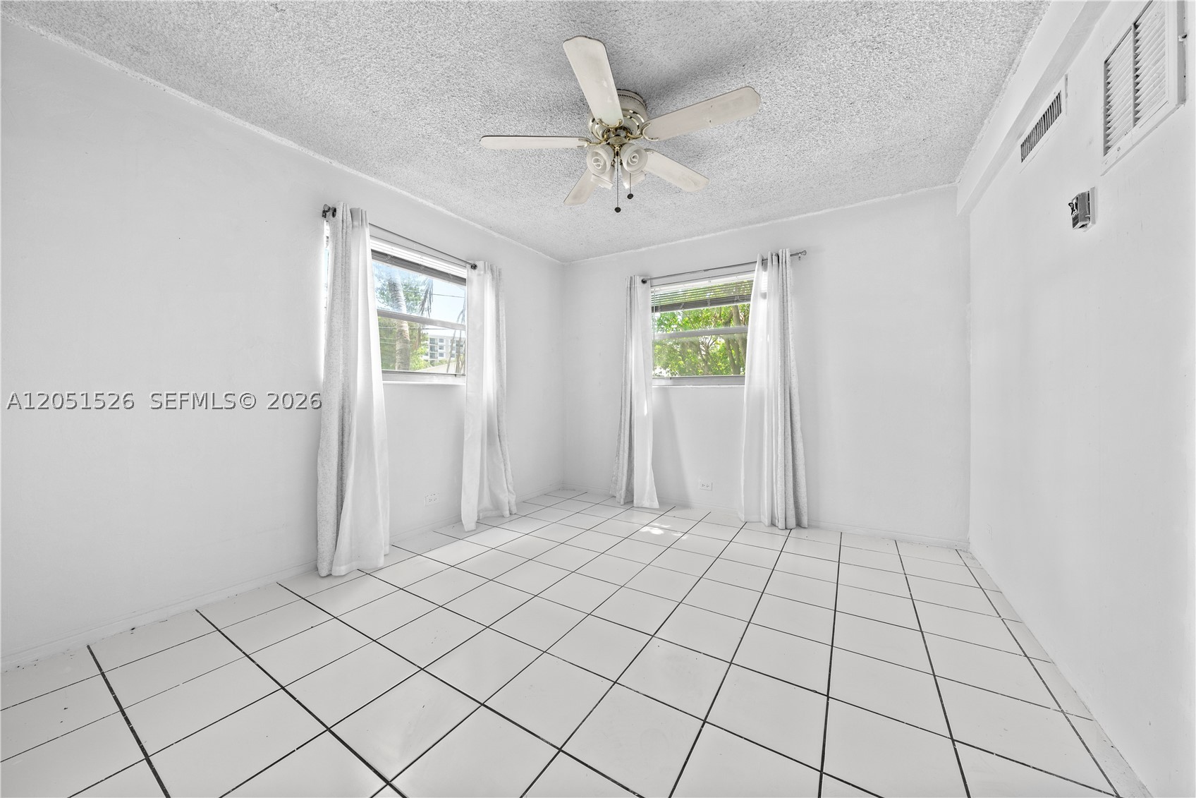 1610 RIVER PLACE CONDO - Residential
