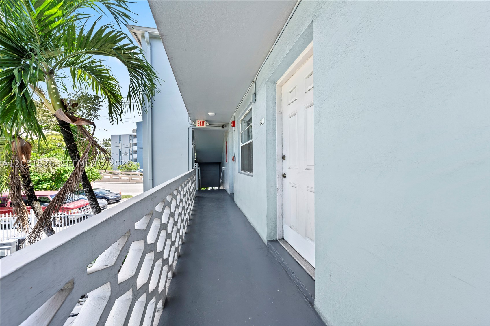 1610 RIVER PLACE CONDO - Residential