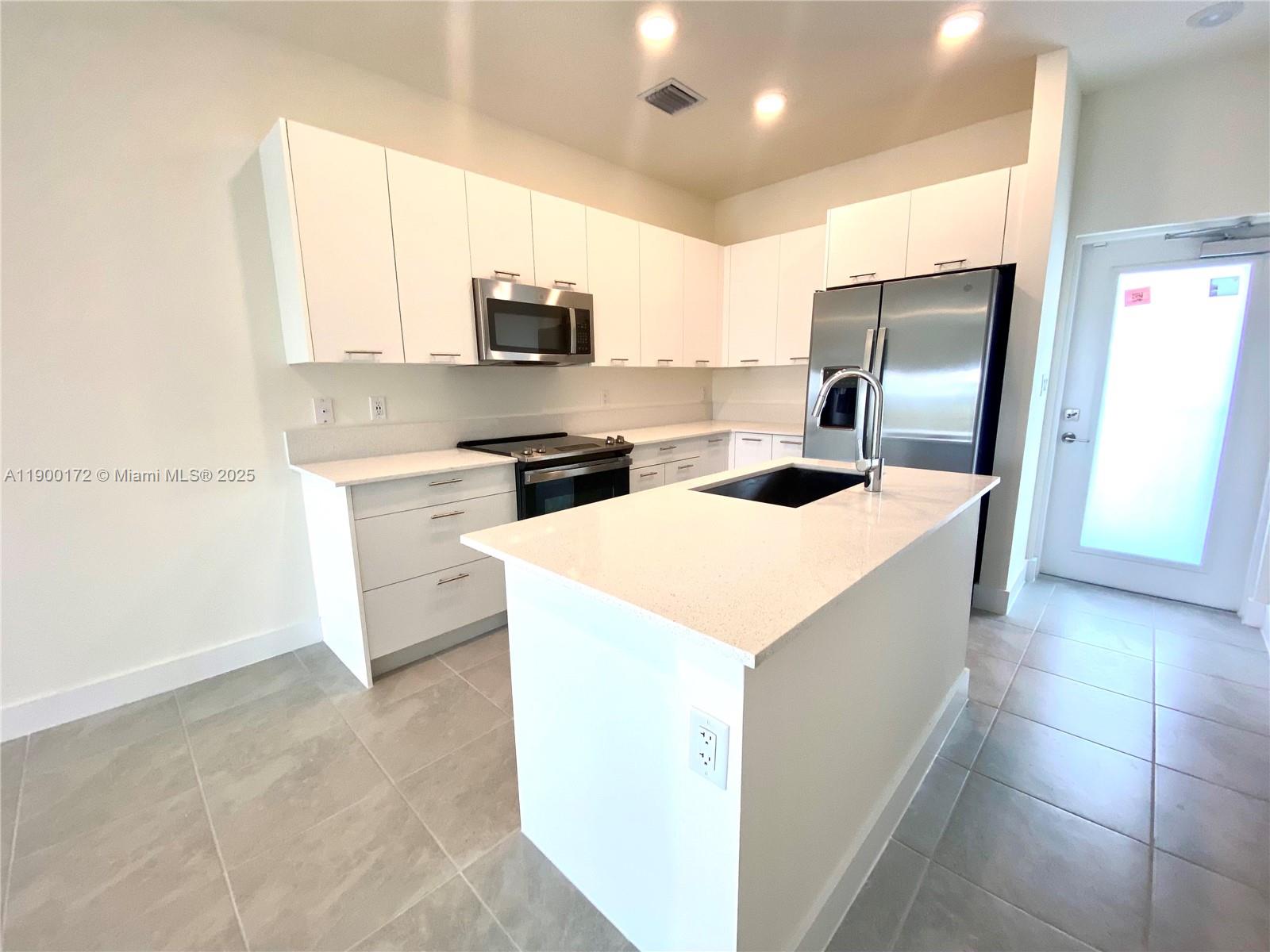 URBANA AT THE RESIDENCES - Residential