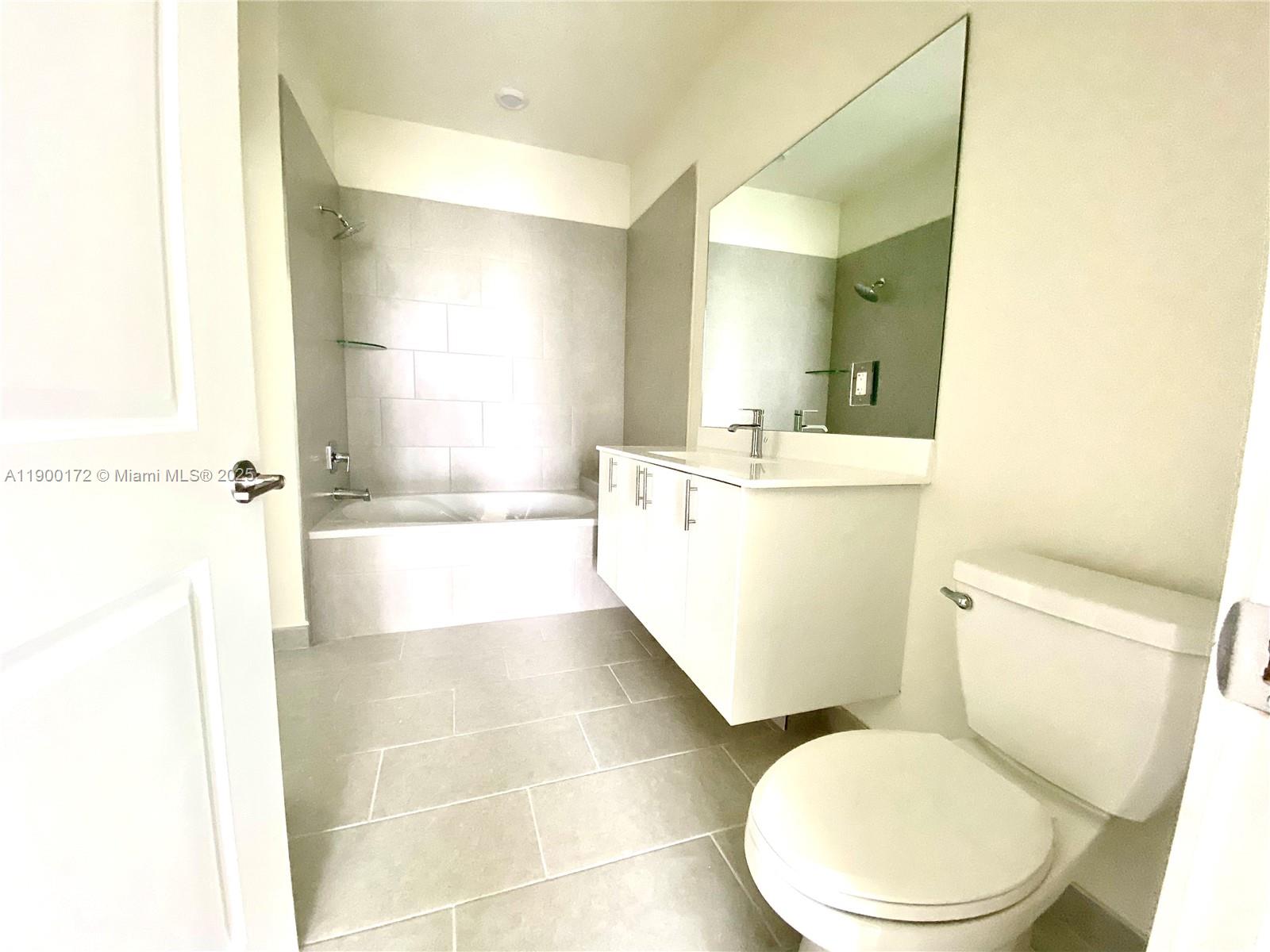 URBANA AT THE RESIDENCES - Residential