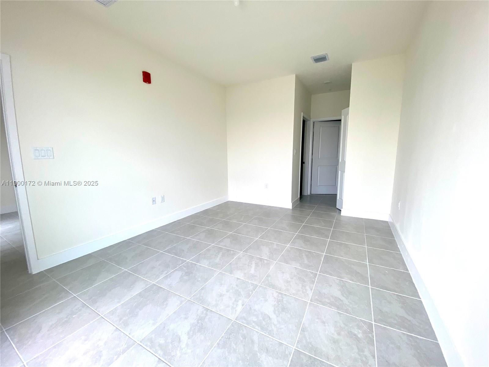 URBANA AT THE RESIDENCES - Residential