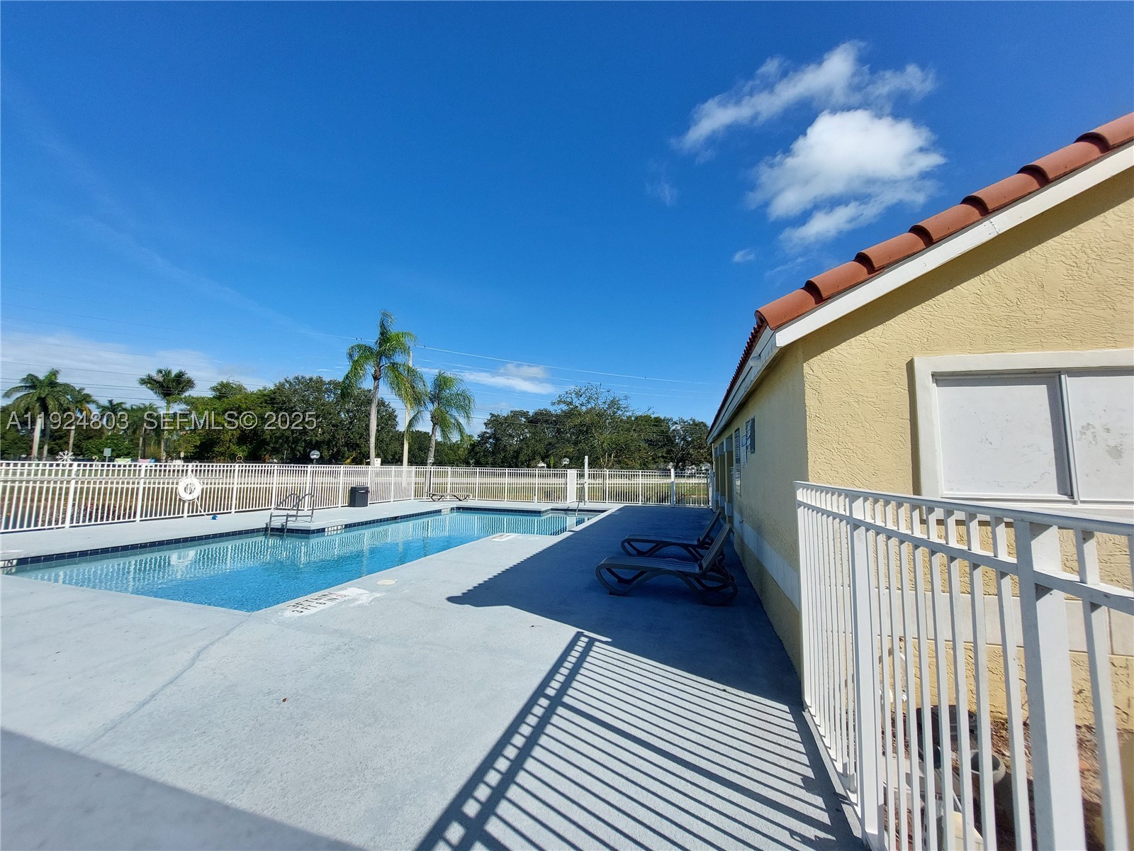 ISLES AT LAGO MAR CONDO - Residential