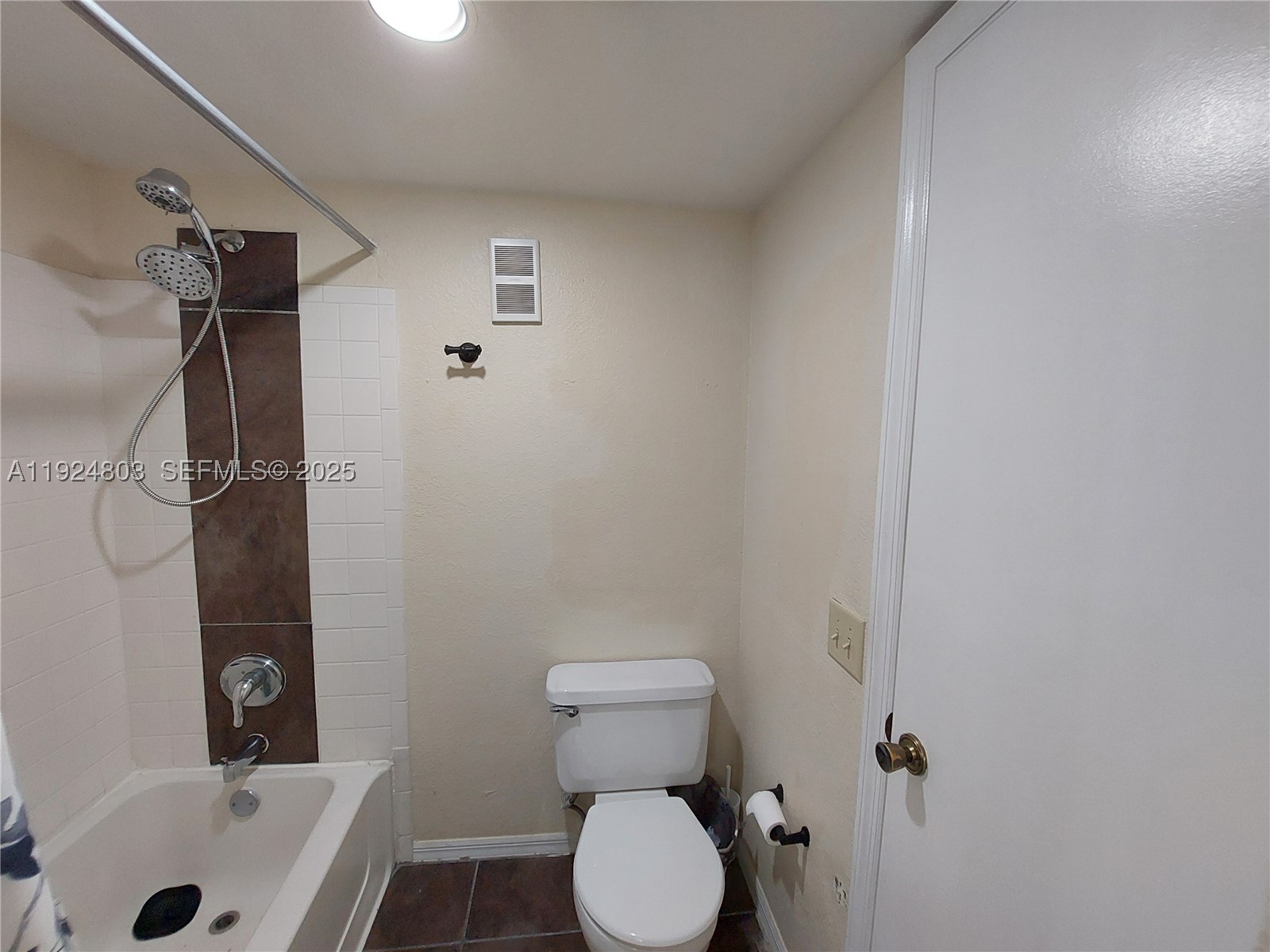 ISLES AT LAGO MAR CONDO - Residential