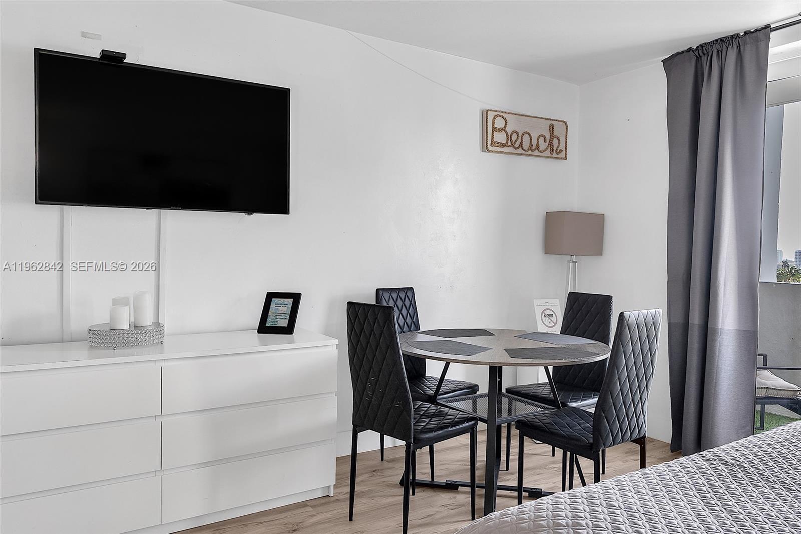 THE AVENTURA BEACH CLUB C - Residential