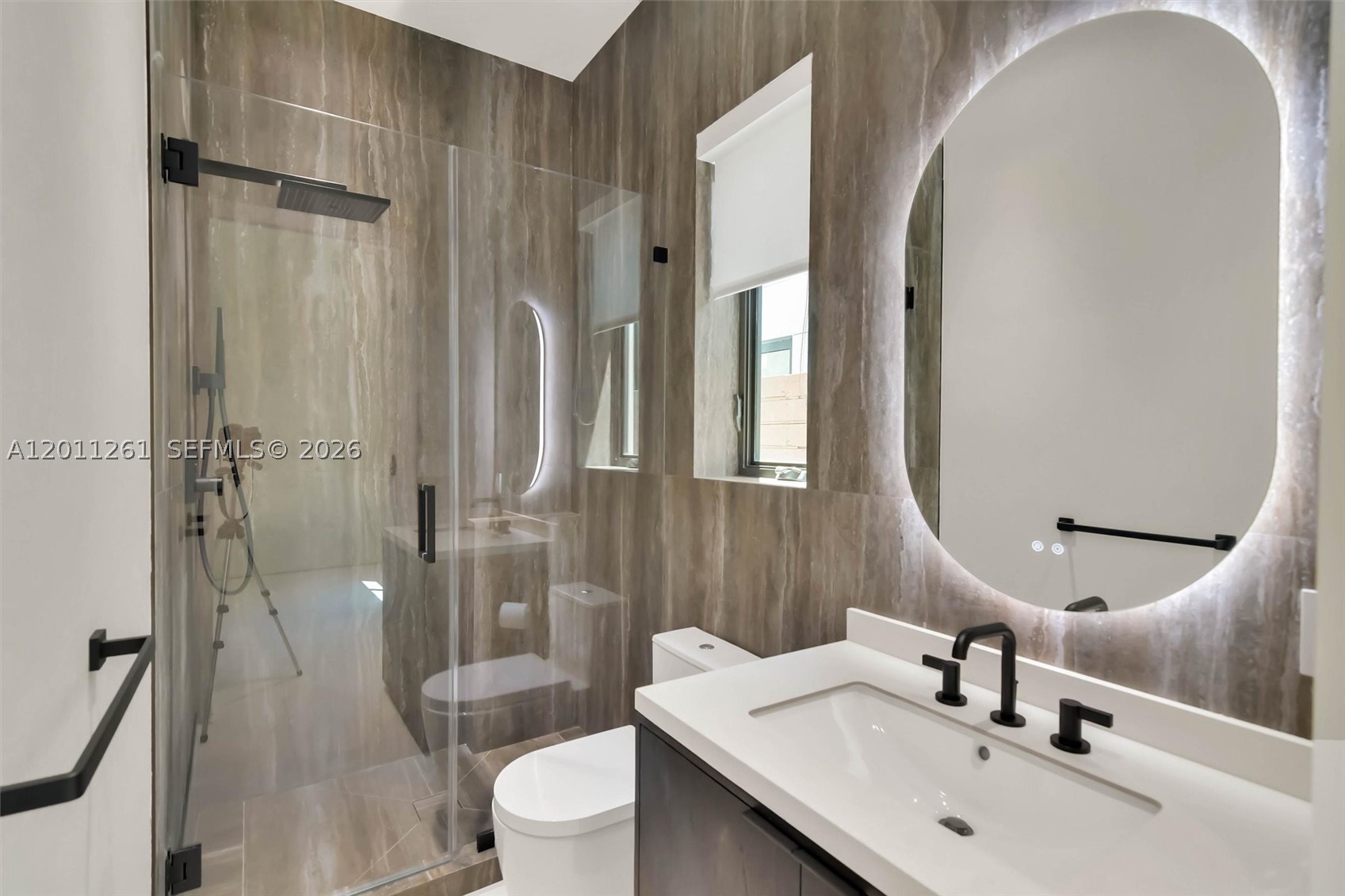 BRICKELL ESTATES - Residential