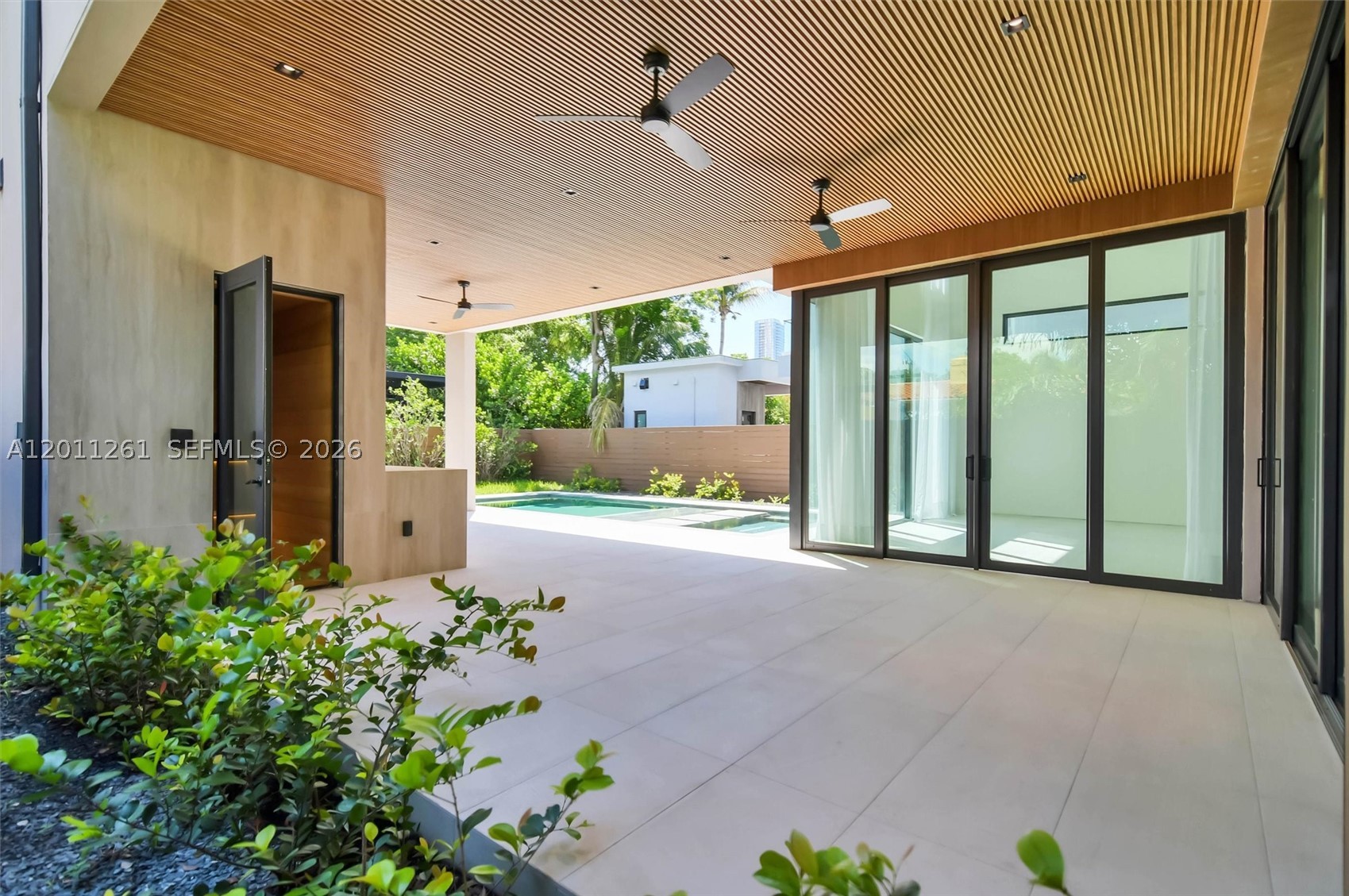 BRICKELL ESTATES - Residential