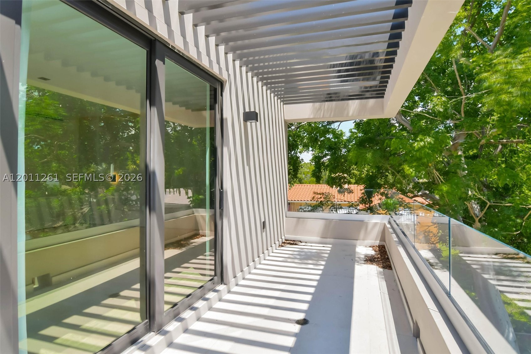 BRICKELL ESTATES - Residential
