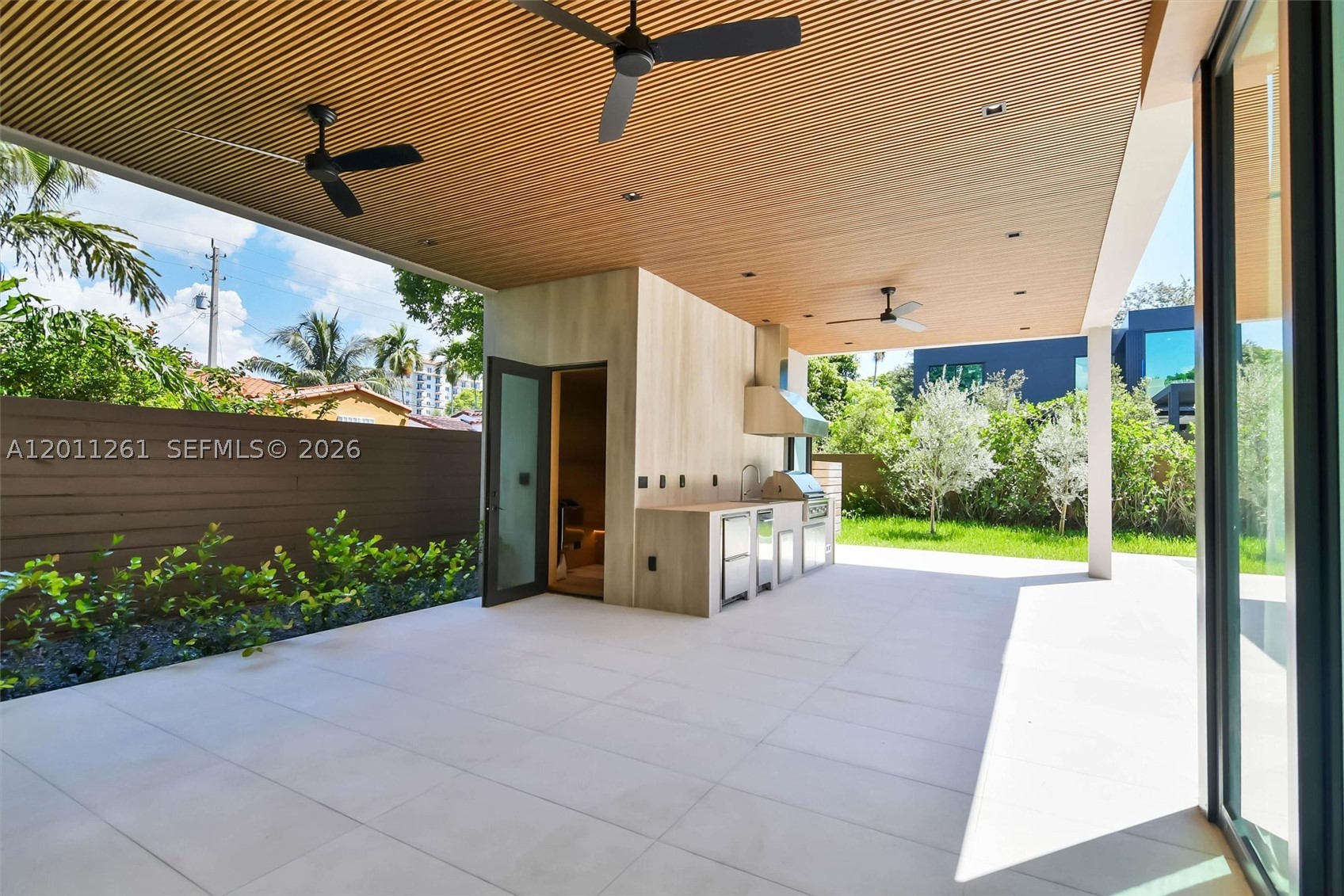 BRICKELL ESTATES - Residential