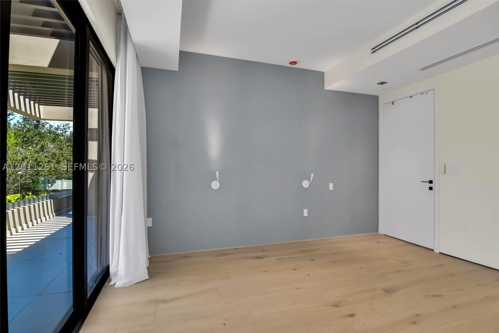 BRICKELL ESTATES - Residential