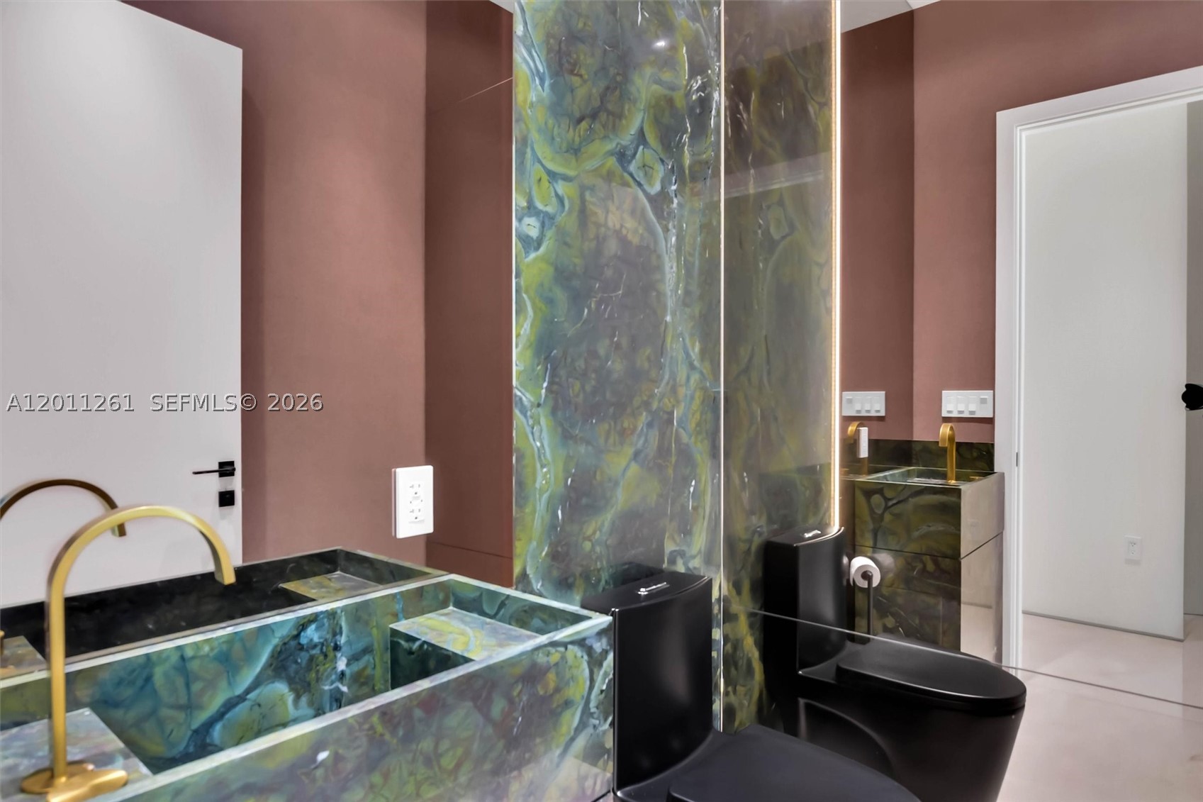 BRICKELL ESTATES - Residential