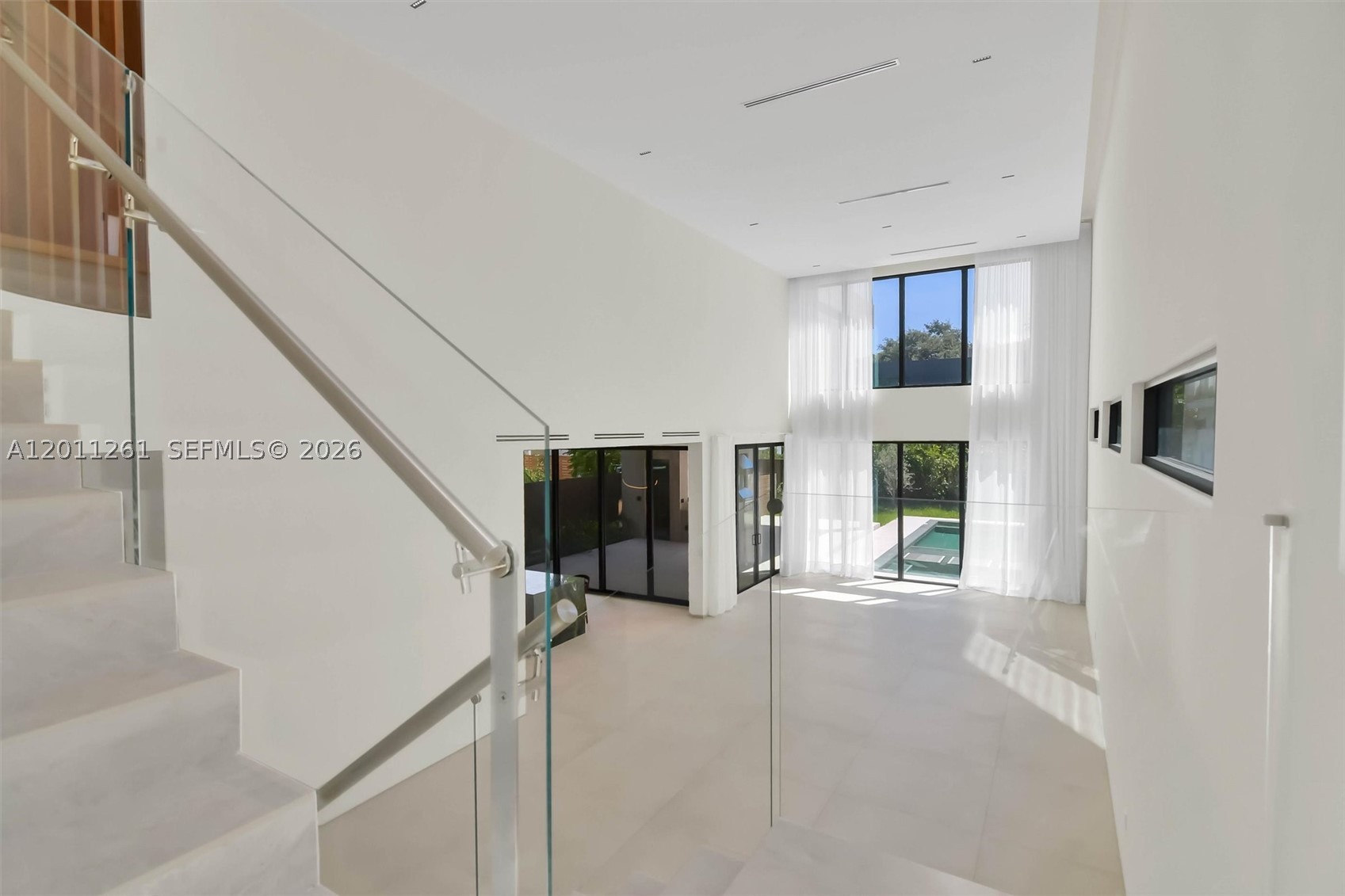 BRICKELL ESTATES - Residential