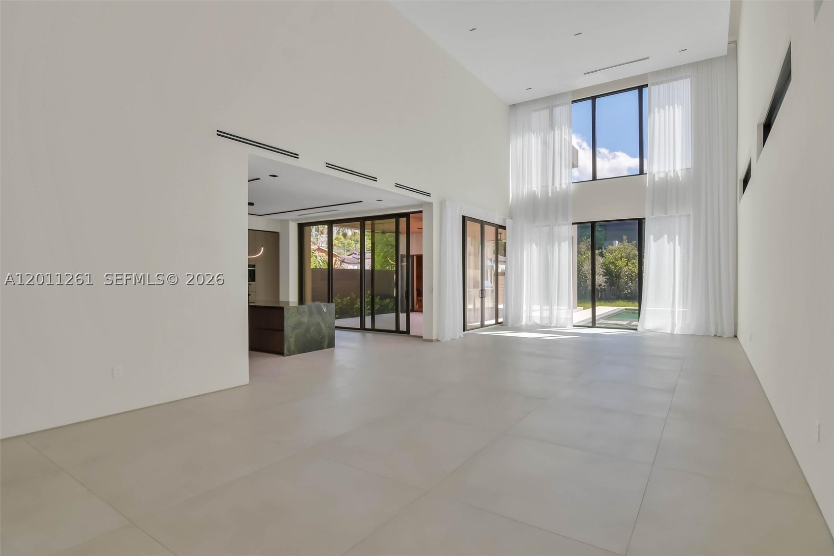 BRICKELL ESTATES - Residential