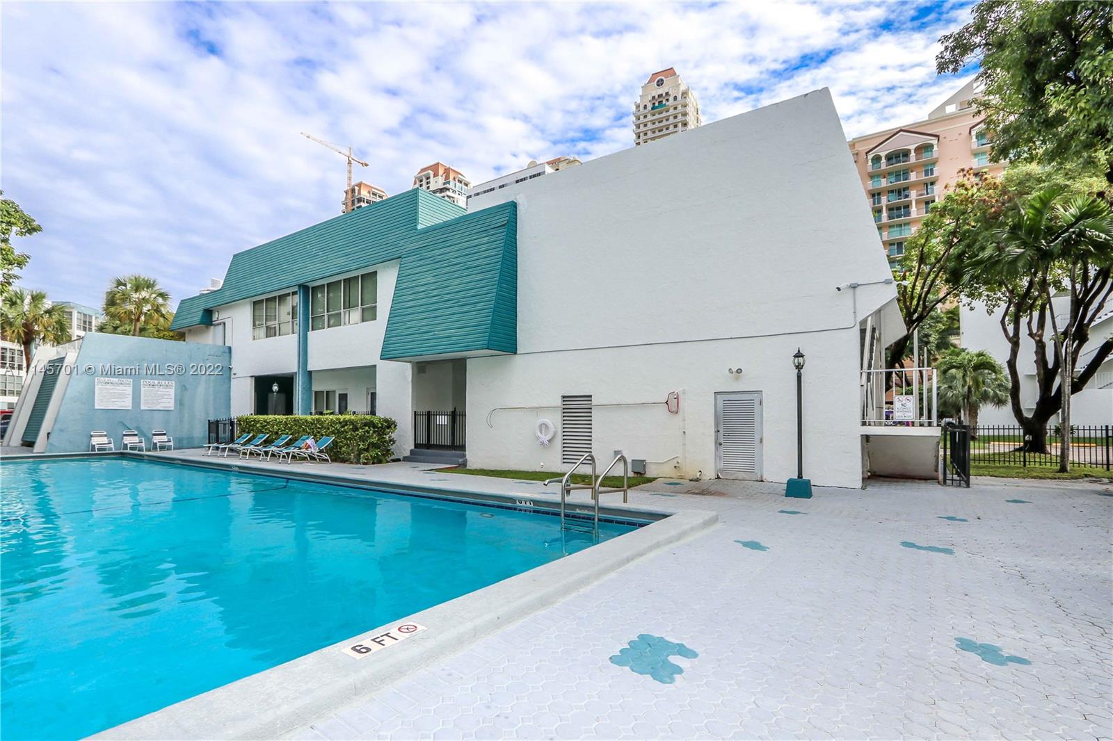 AVILA CONDO - Residential