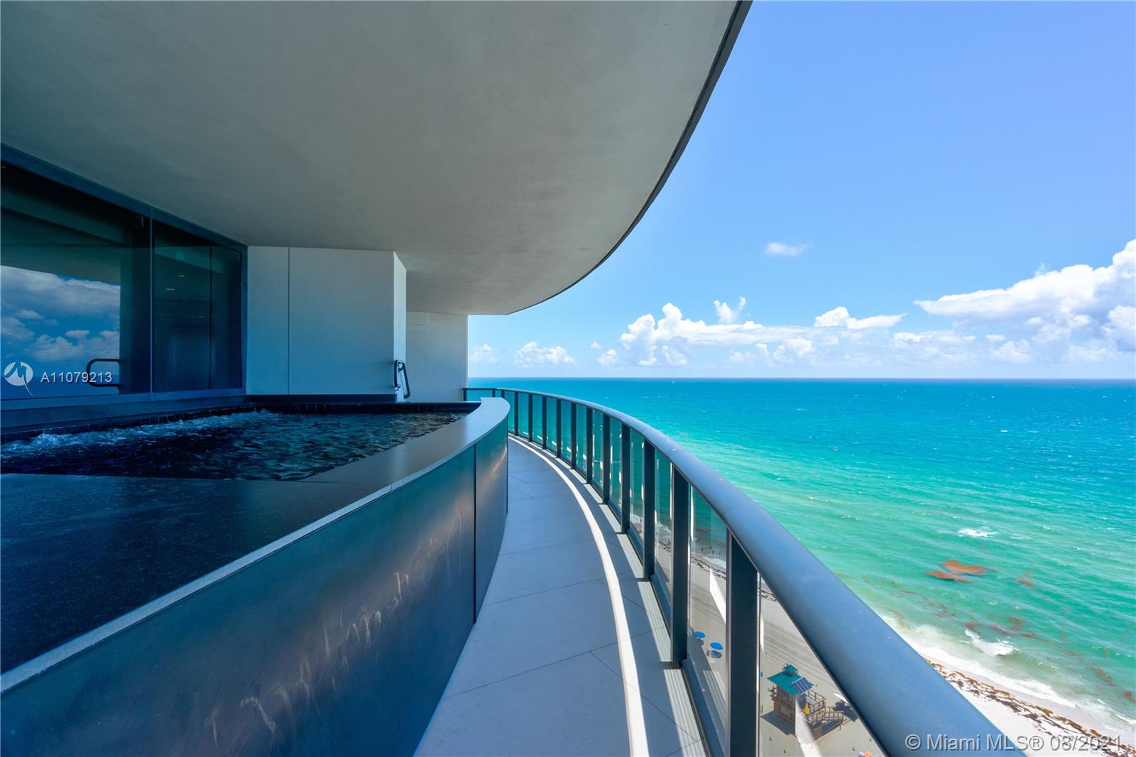 Porsche Design Tower - Residential
