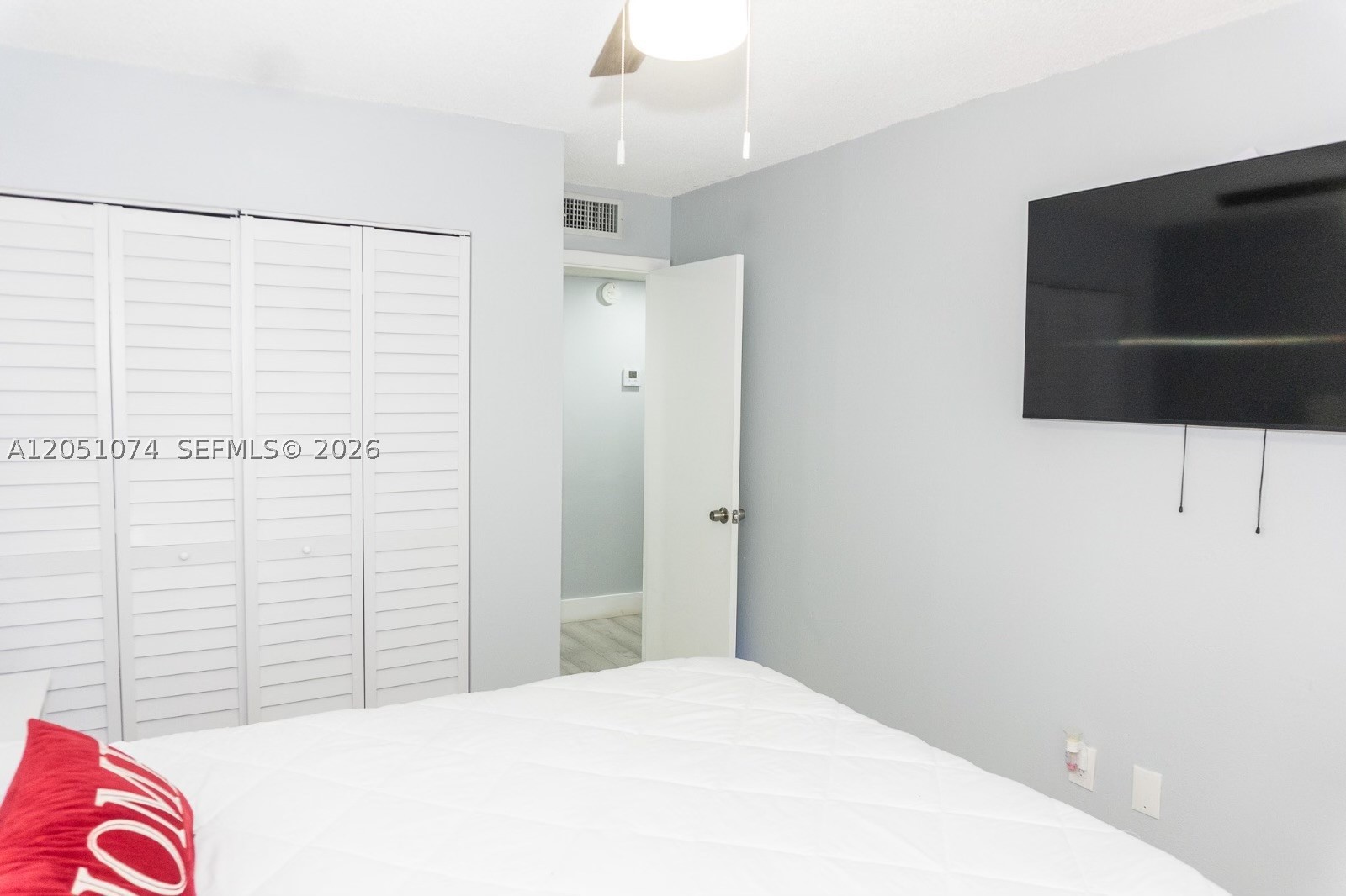 MORADA NO 1 CONDO - Residential Lease