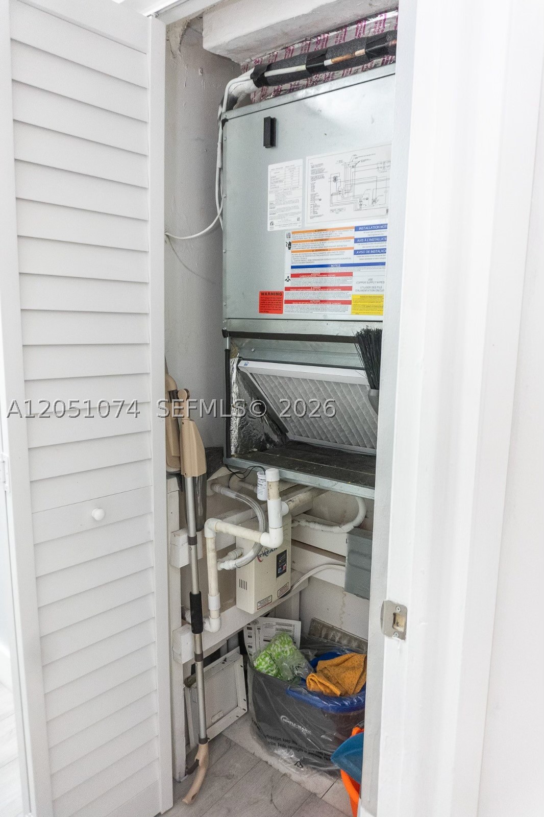 MORADA NO 1 CONDO - Residential Lease