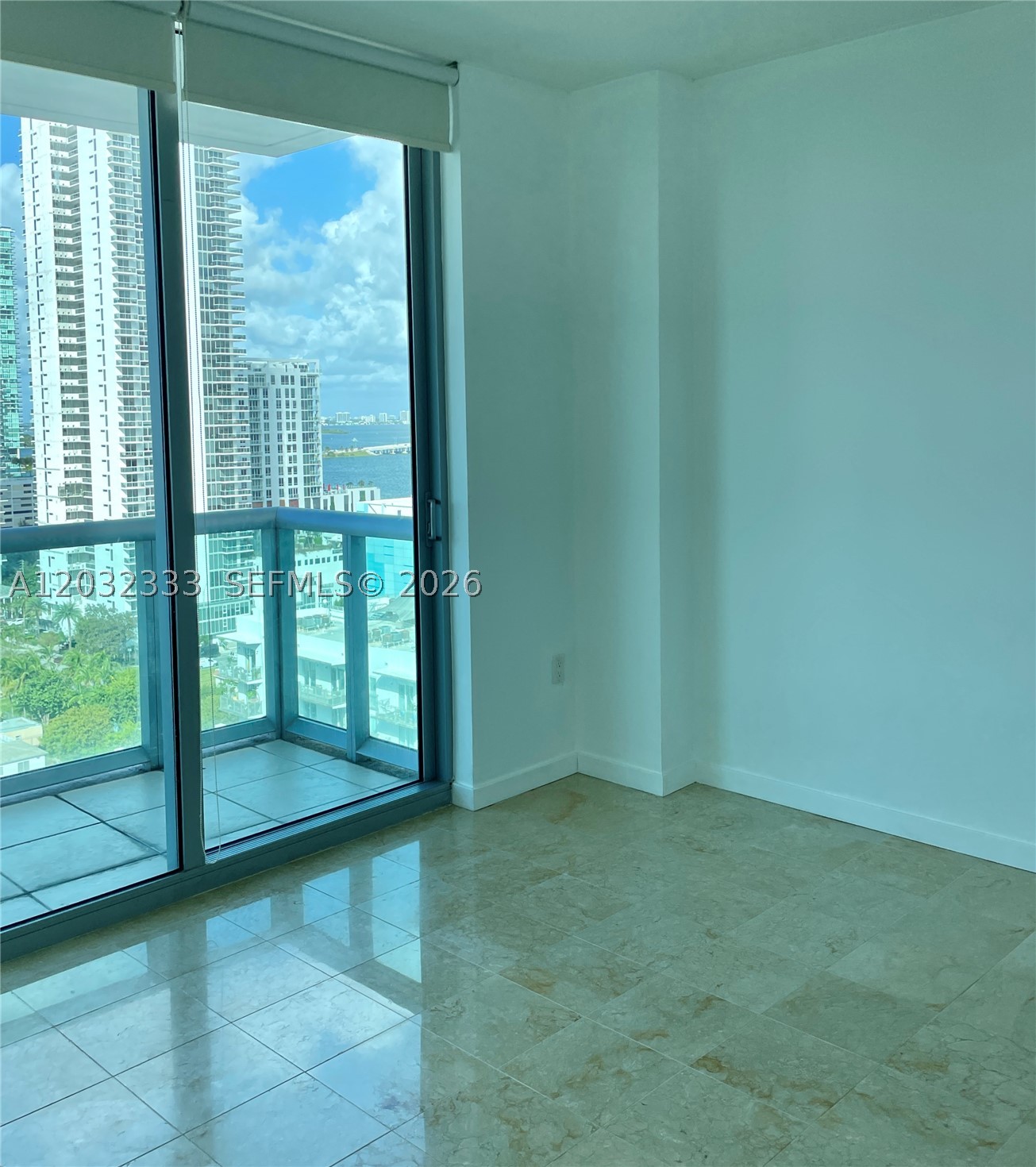 GALLERY ART CONDO - Residential Lease