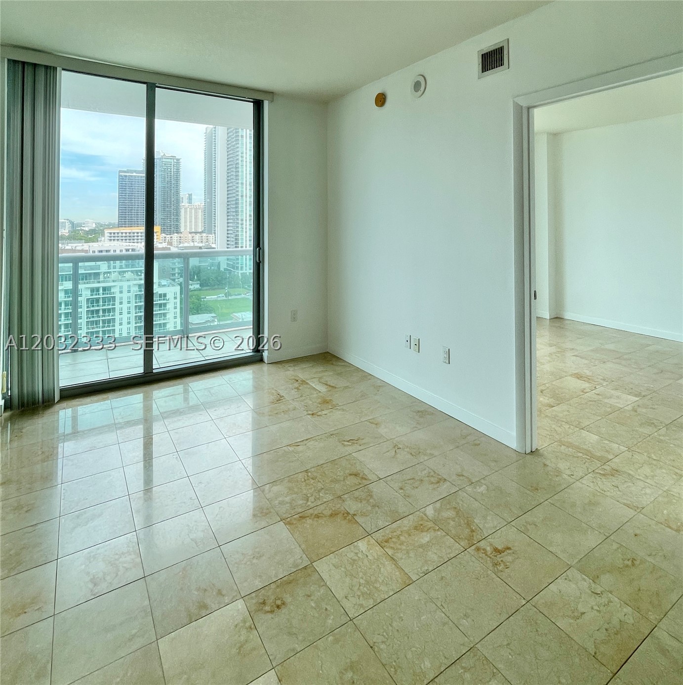 GALLERY ART CONDO - Residential Lease