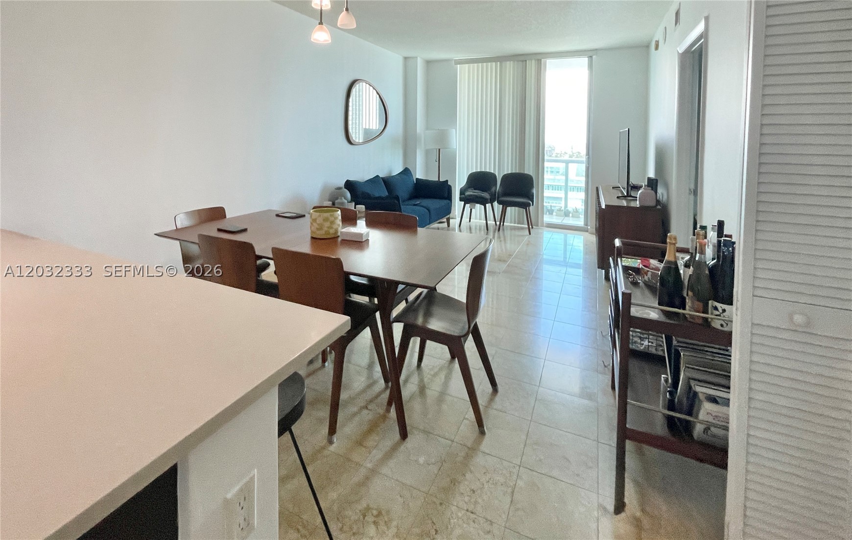 GALLERY ART CONDO - Residential Lease