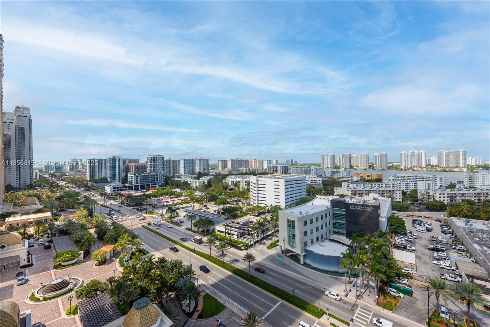 TRUMP INTERNATIONAL SONES - Residential