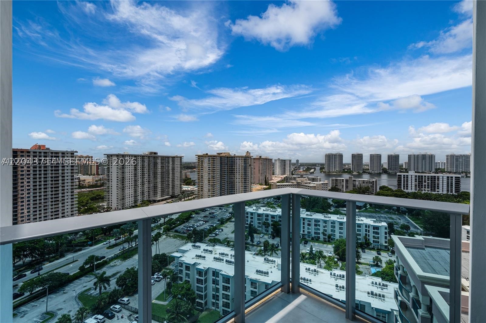AURORA CONDOMINIUM - Residential
