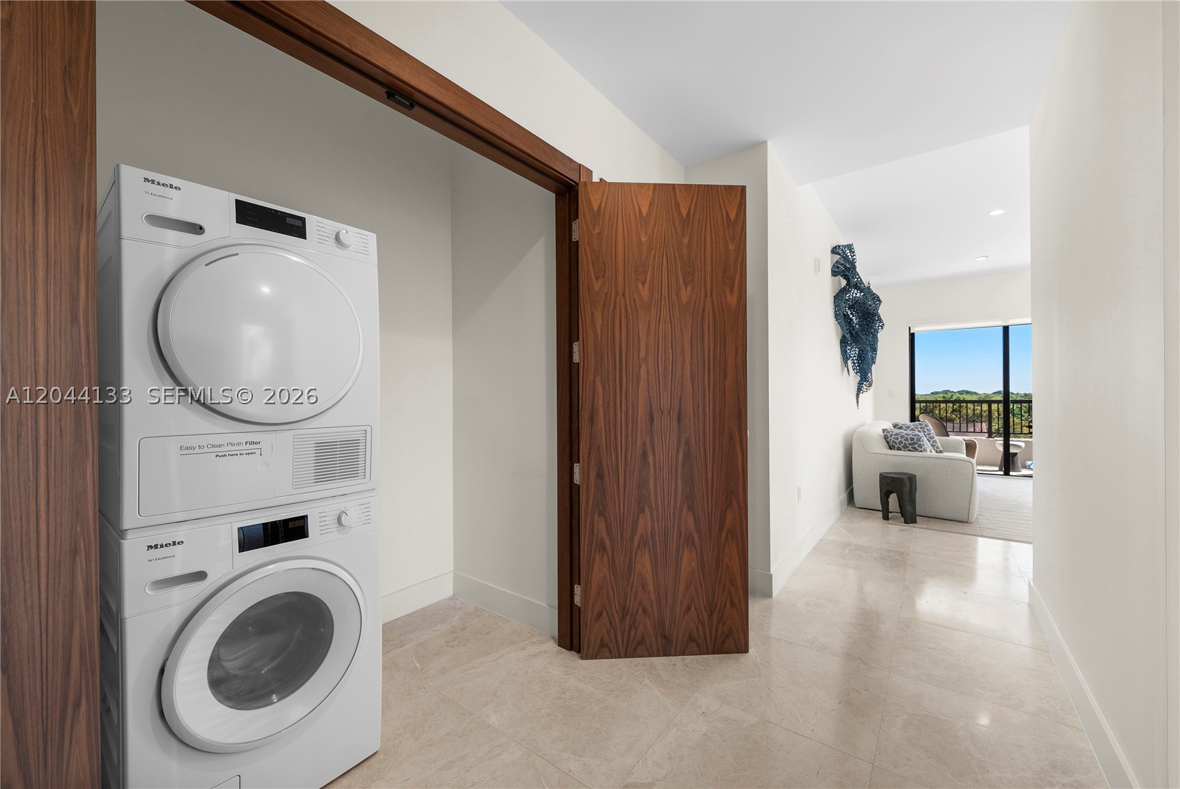 CORAL GABLES BILTMORE SEC - Residential Lease