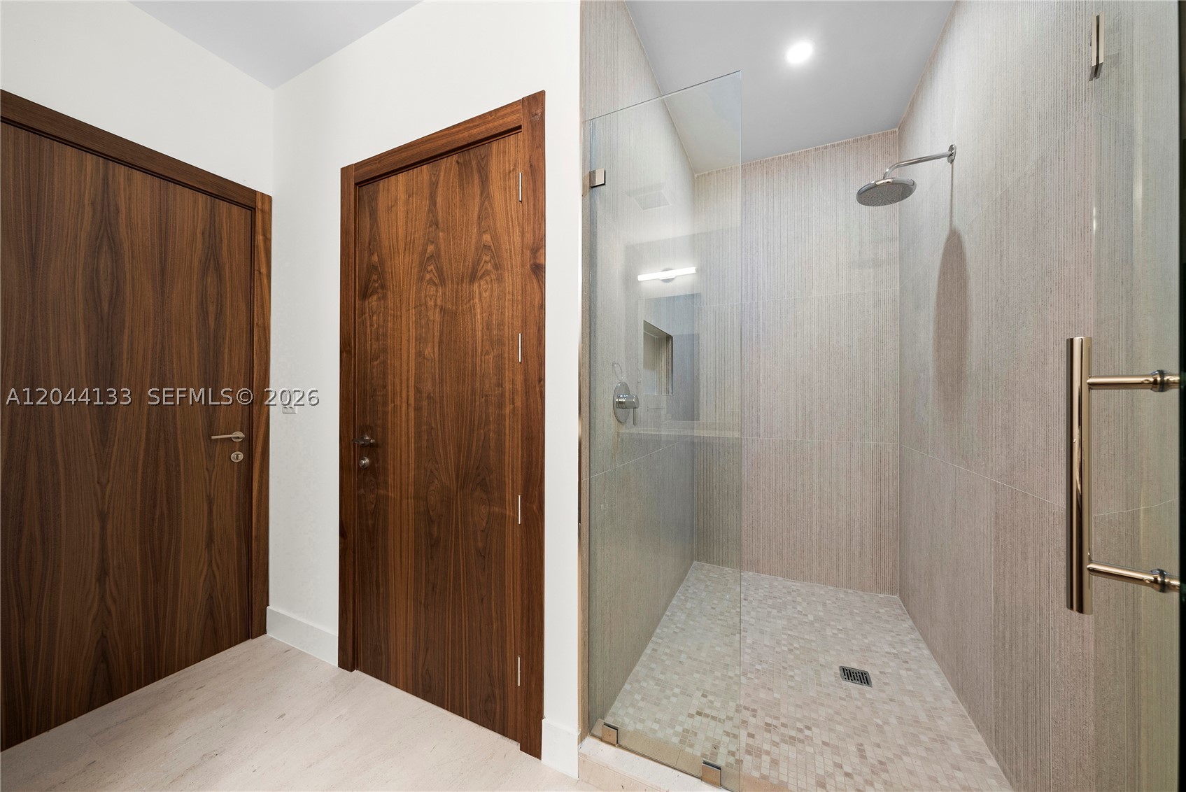 CORAL GABLES BILTMORE SEC - Residential Lease