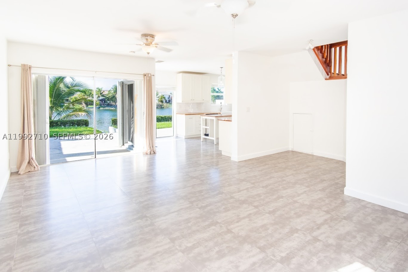 WESTWIND LAKES SEC 6 - Residential