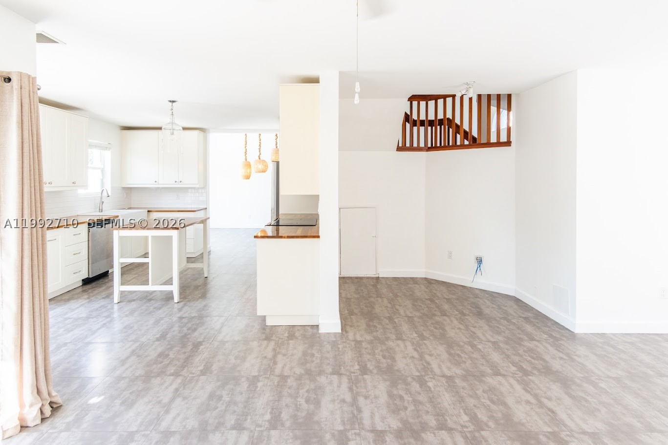 WESTWIND LAKES SEC 6 - Residential