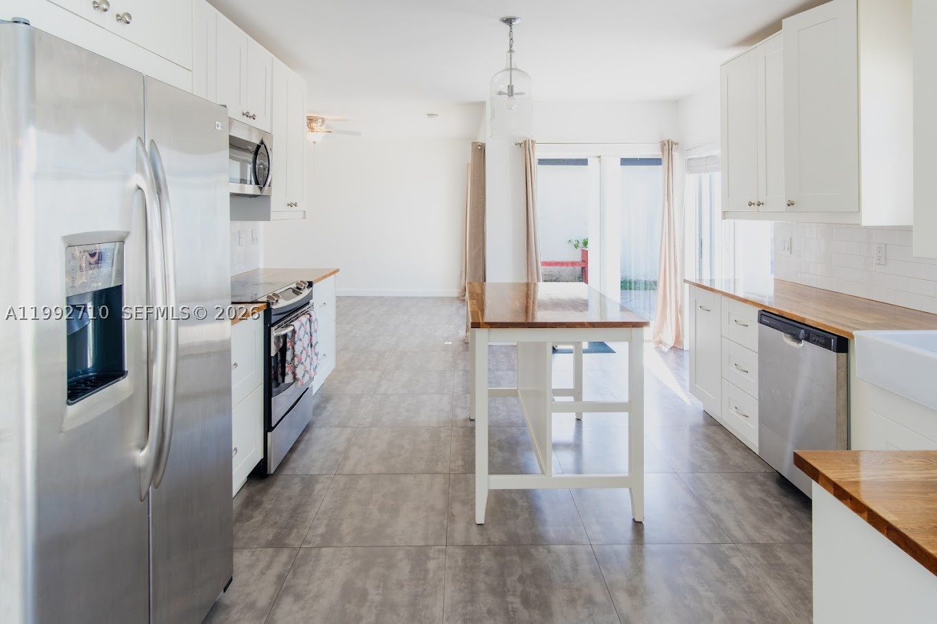 WESTWIND LAKES SEC 6 - Residential