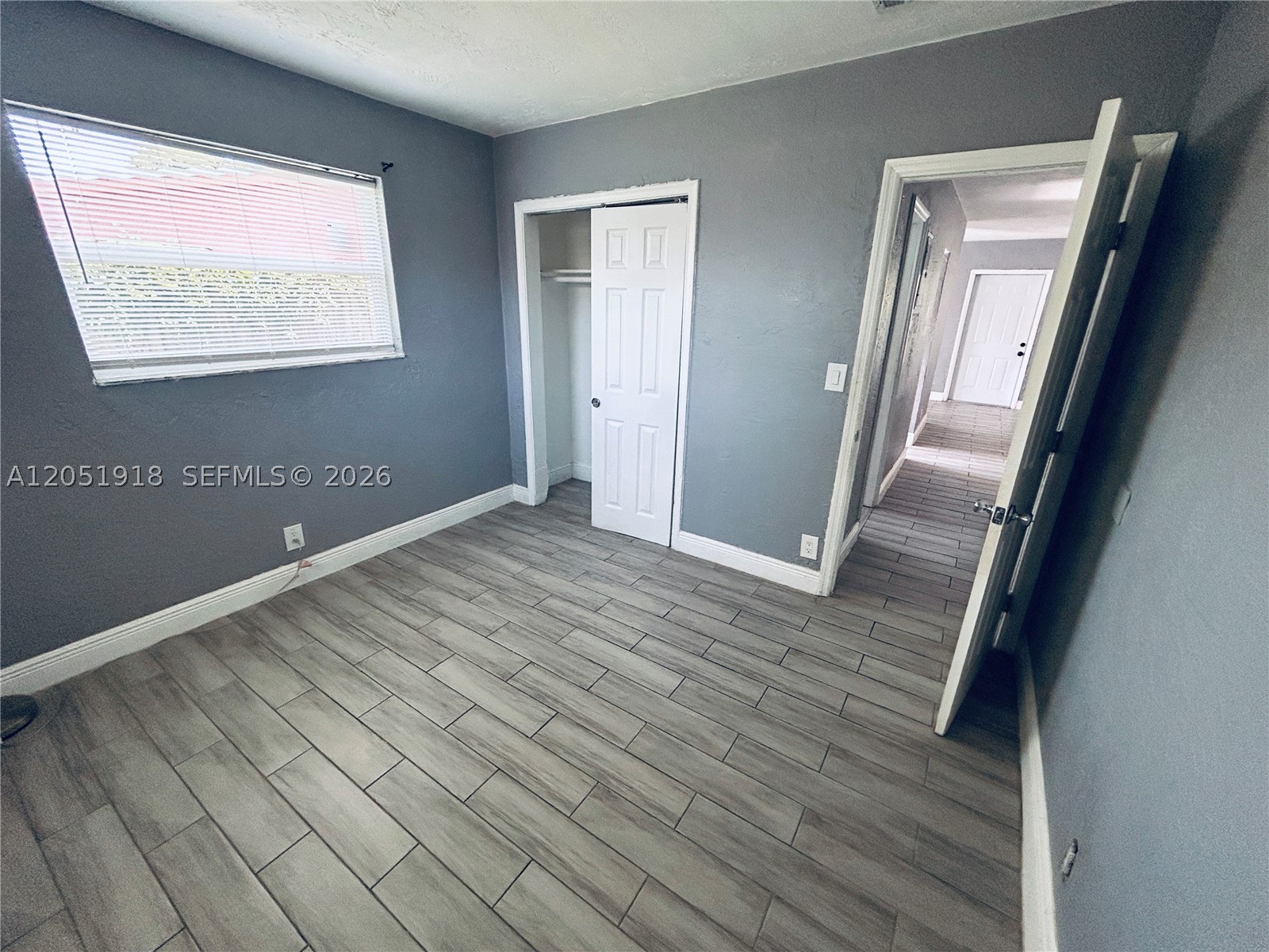 ROOSEVELT GARDENS 3RD ADD - Residential Lease