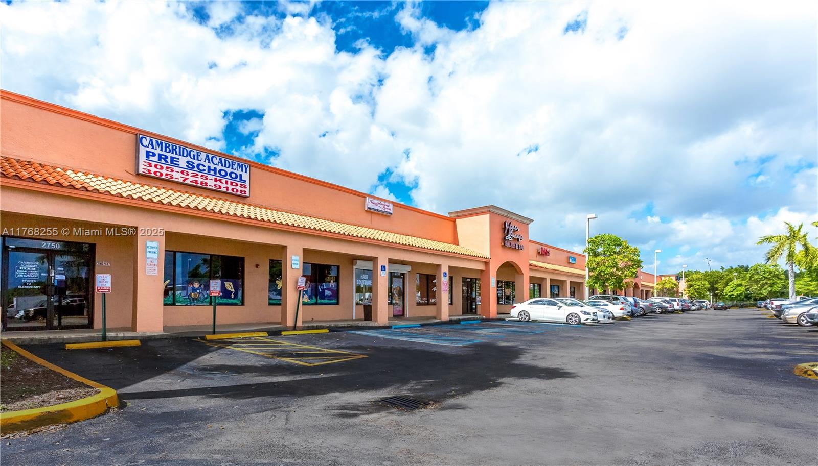Unit #65020 - 2nd gen restaurant space. 1,500 sf.