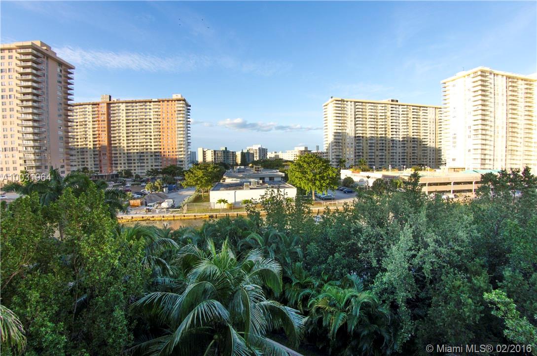 Porto Bellagio - Residential Lease