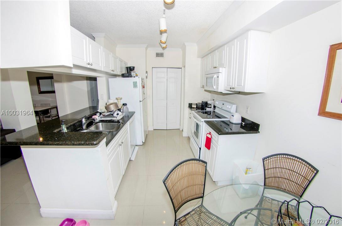 Porto Bellagio - Residential Lease