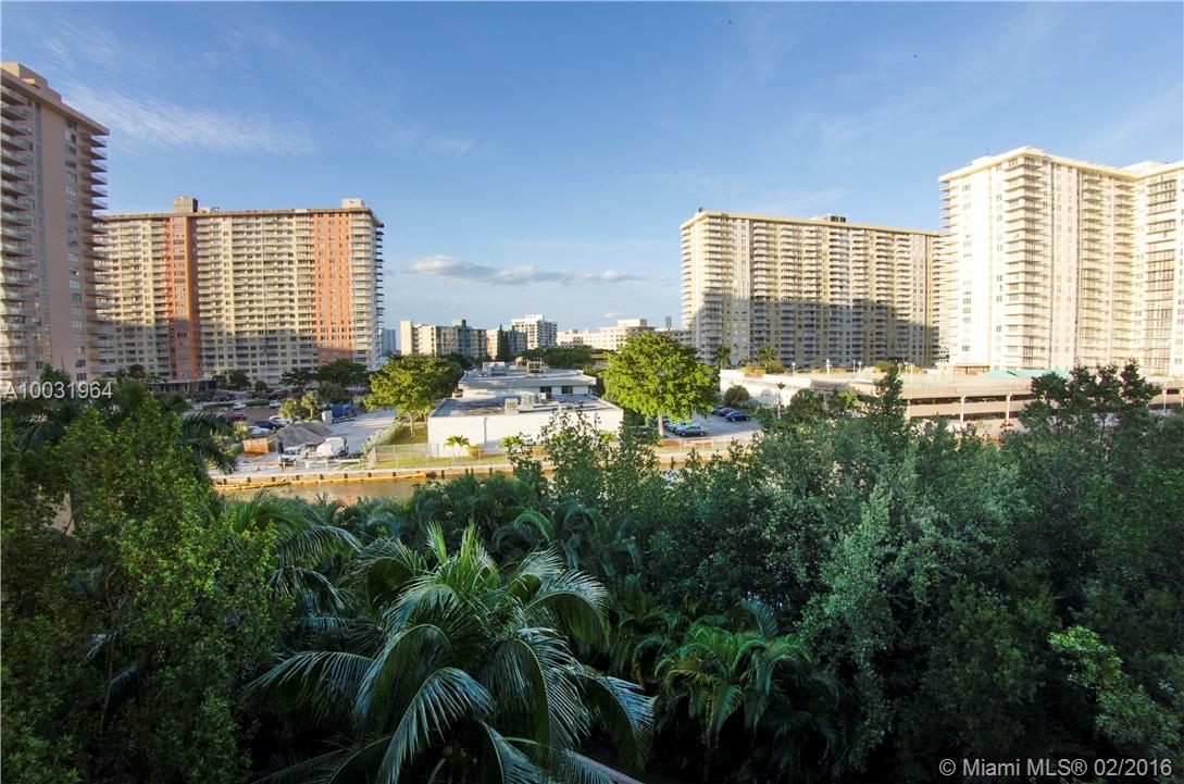 Porto Bellagio - Residential Lease
