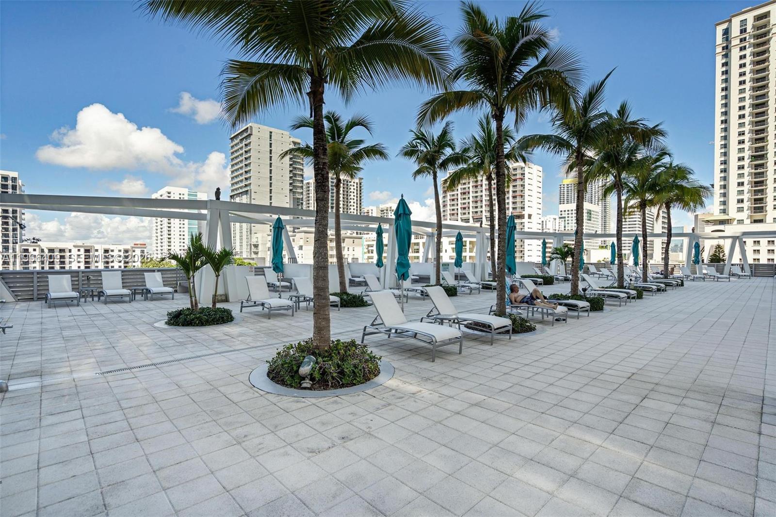 THE AXIS ON BRICKELL II C - Residential
