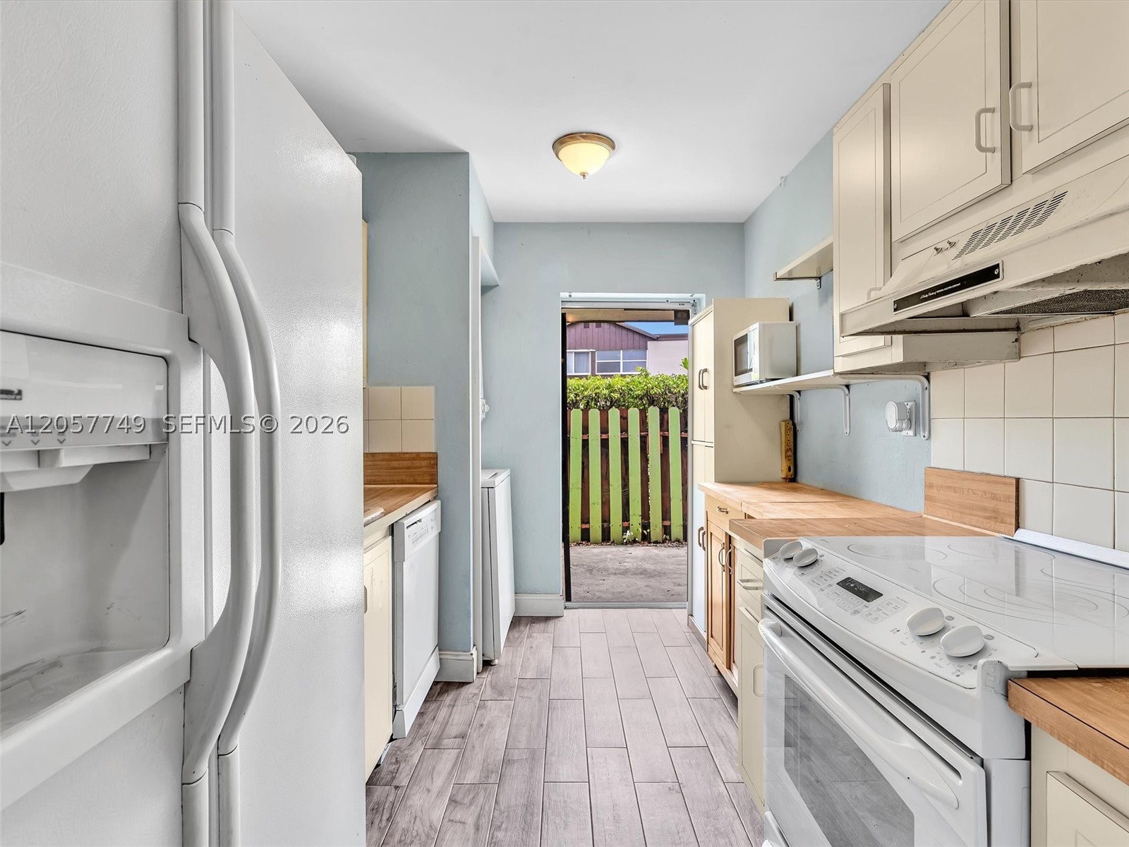 LOCH LOMOND SEC 3 - Residential
