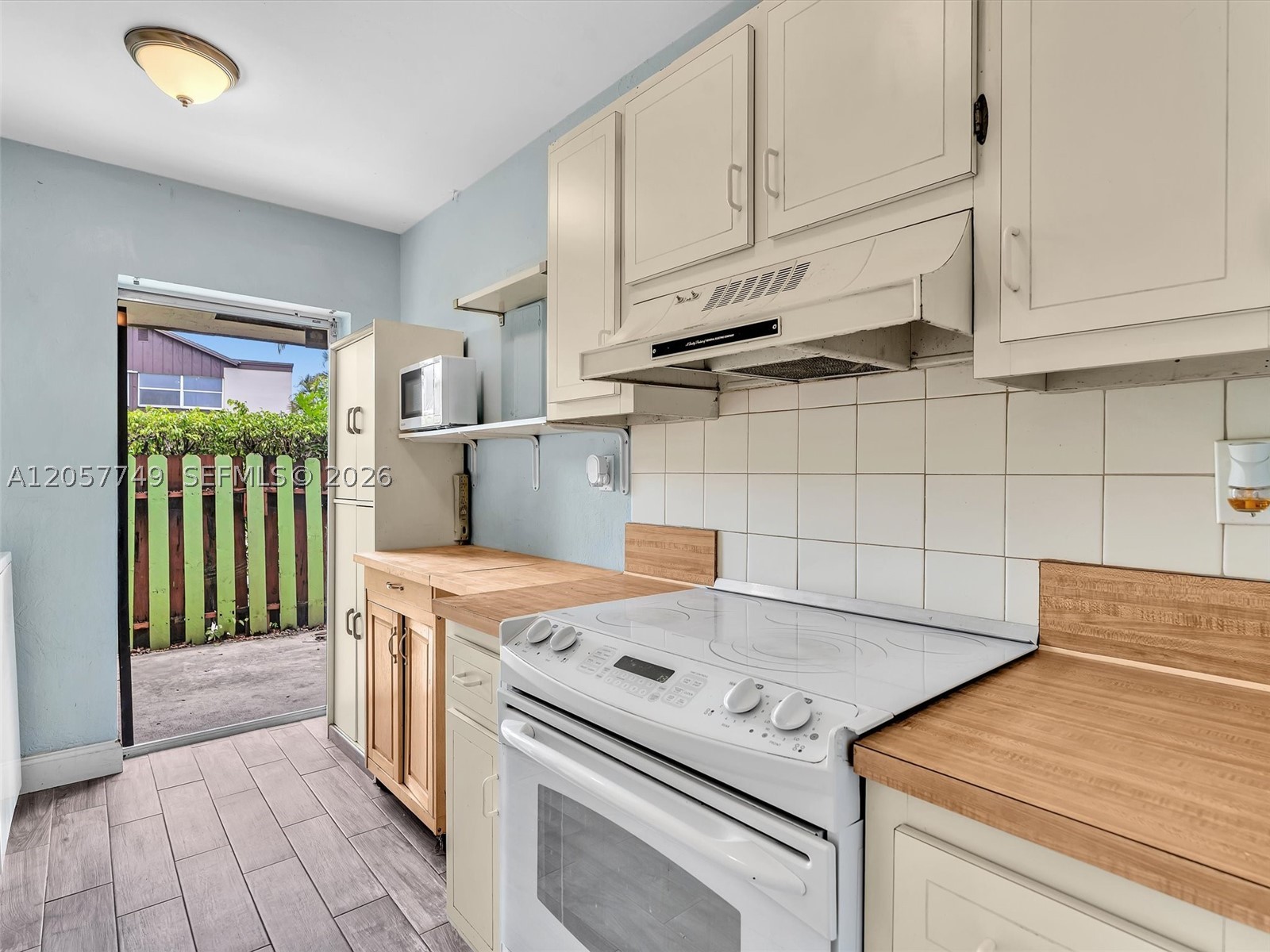 LOCH LOMOND SEC 3 - Residential