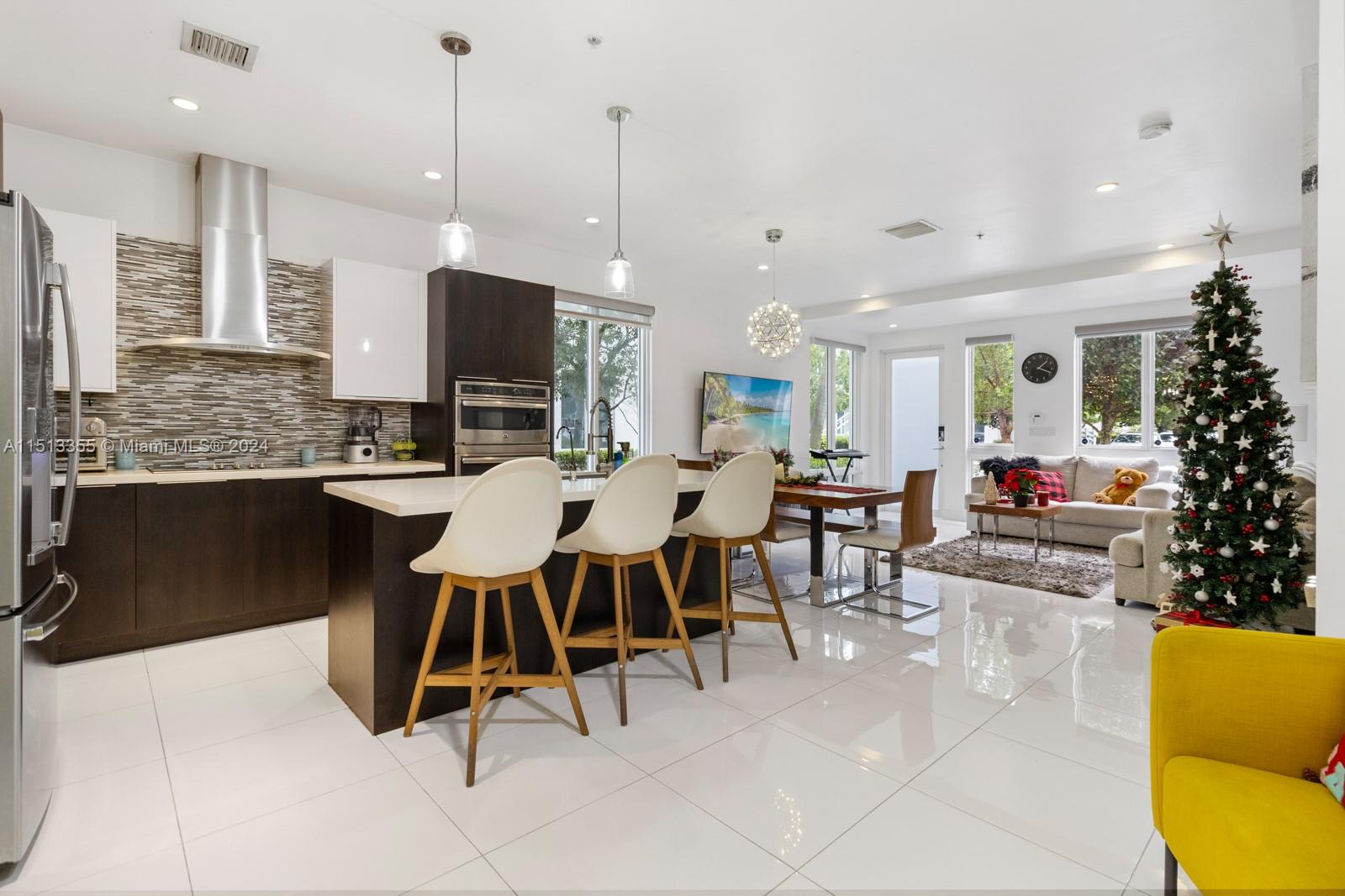 LANDMARK AT DORAL FIRST A - Residential