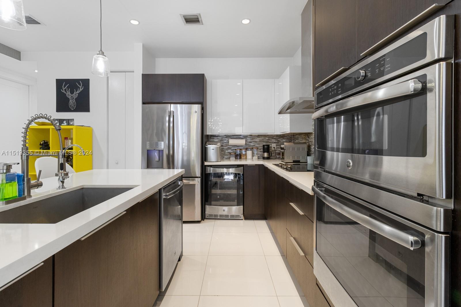LANDMARK AT DORAL FIRST A - Residential