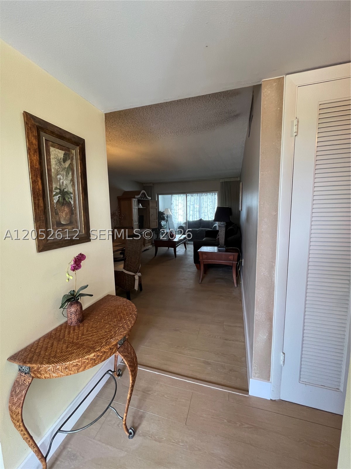 SUNRISE LAKES 37 CONDO - Residential Lease