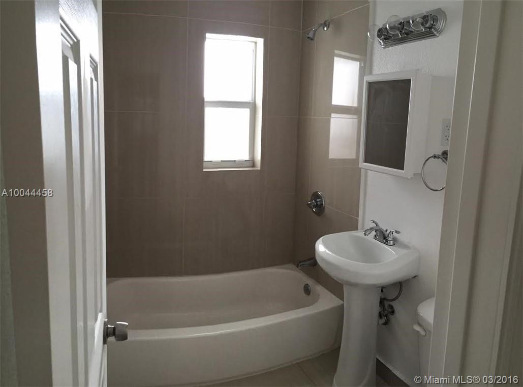 OCEAN BEACH ADDN NO 3 PB - Residential Lease