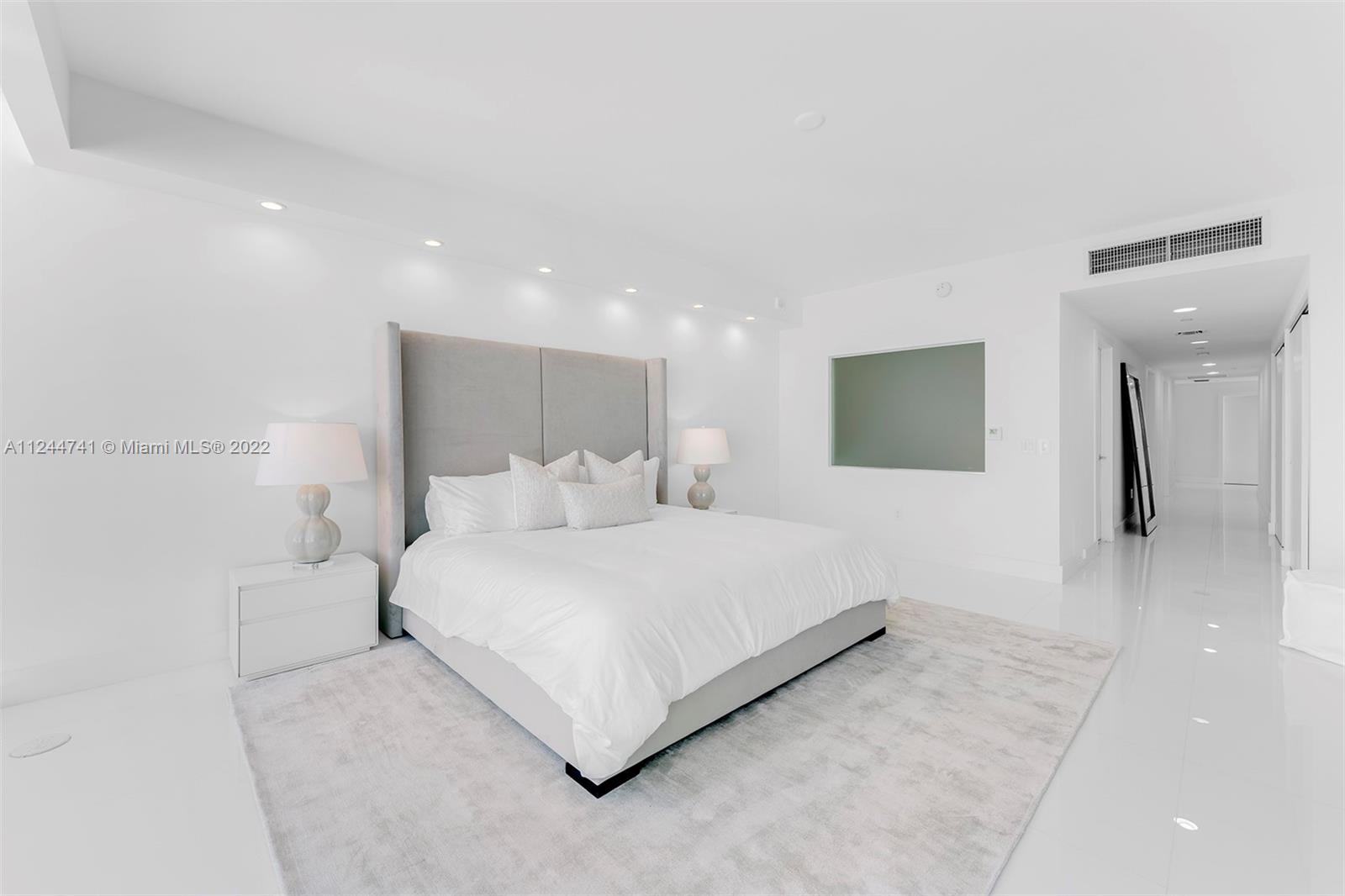 ARTECH RESIDENCES AT AVEN - Residential