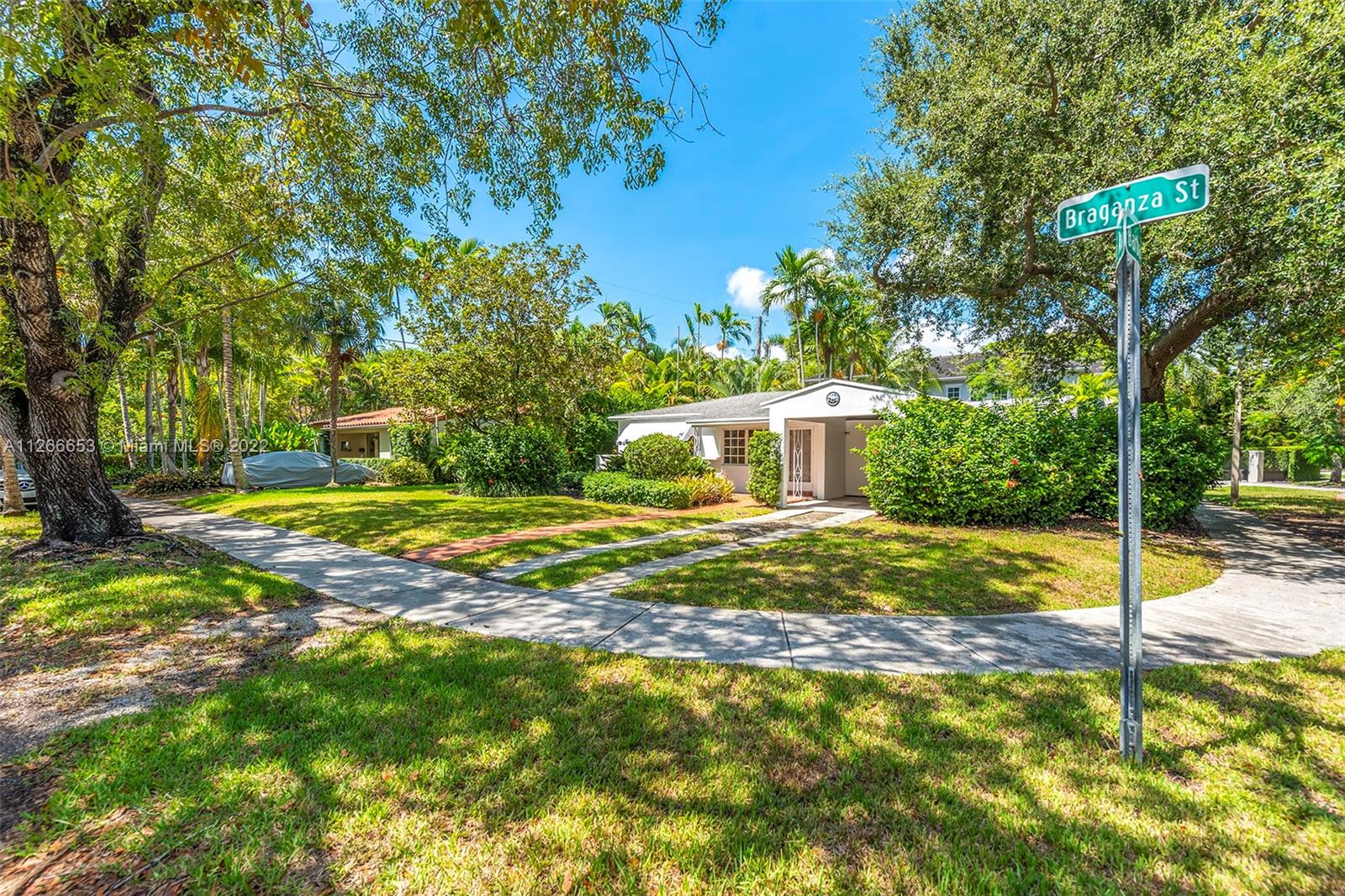 CAMNER GABLES 2ND ADDN - Land