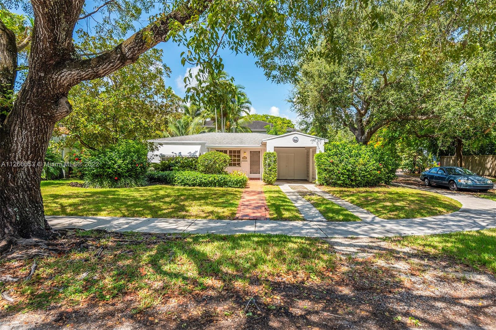 CAMNER GABLES 2ND ADDN - Land