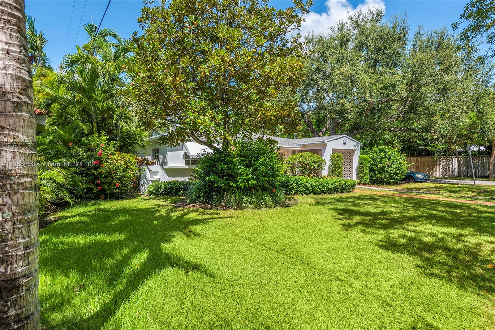 CAMNER GABLES 2ND ADDN - Land