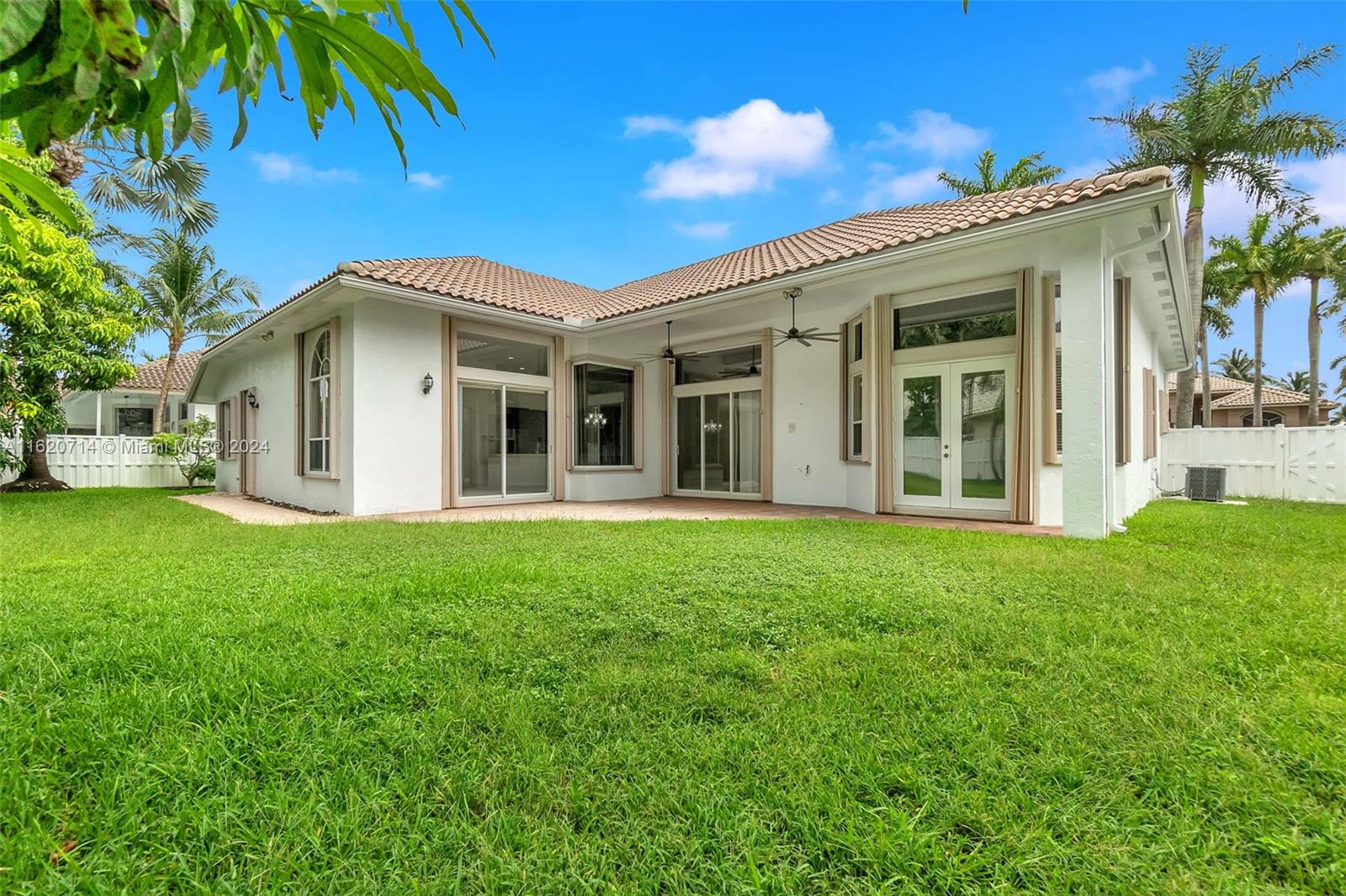 PEMBROKE FALLS -PHASE 4 - Residential Lease