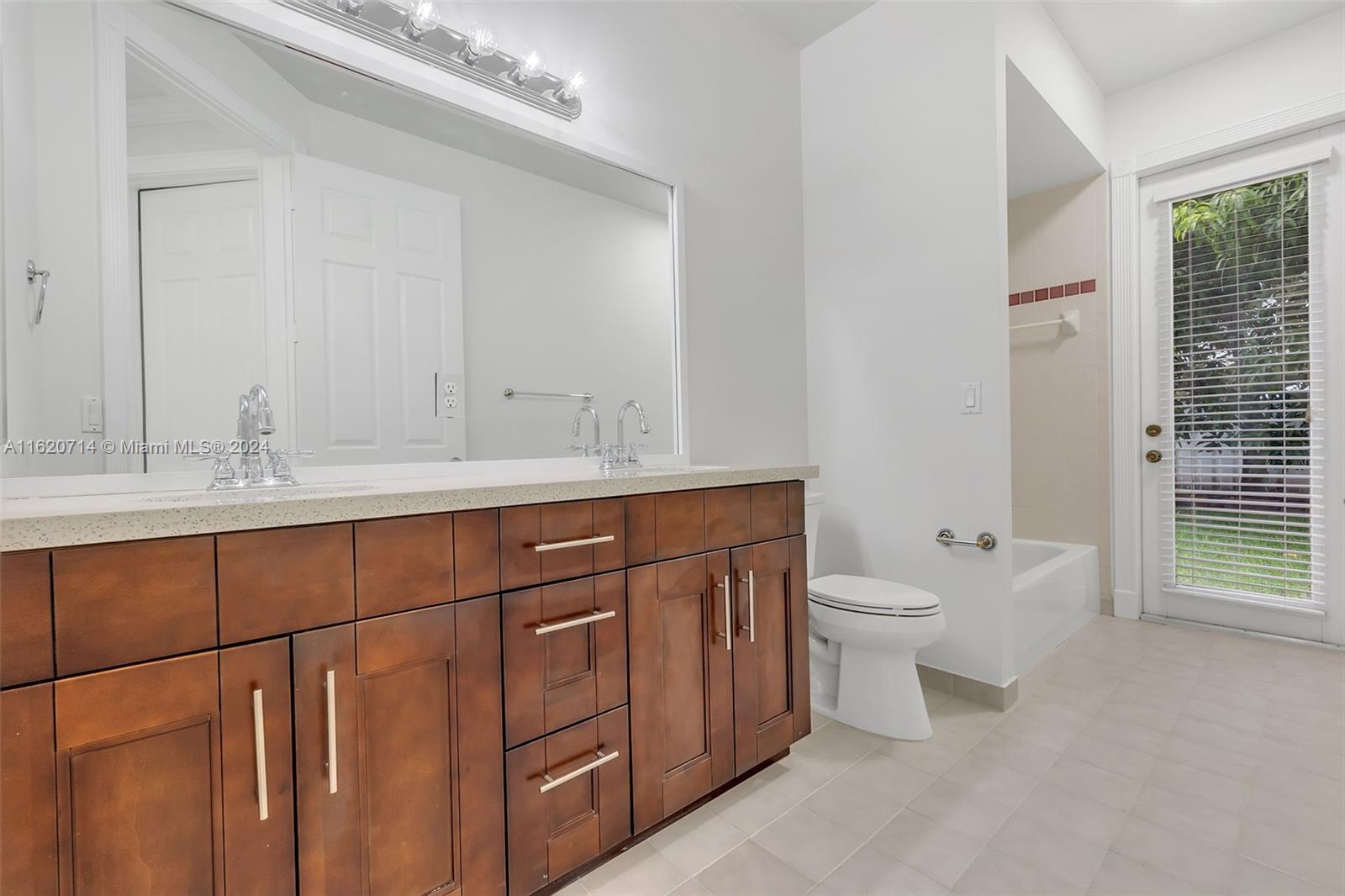 PEMBROKE FALLS -PHASE 4 - Residential Lease